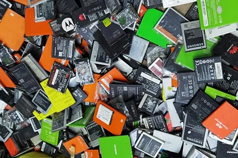 楚雄彝族三元锂电池回收-上门回收钴酸锂电池|高价铅酸蓄电池回收
